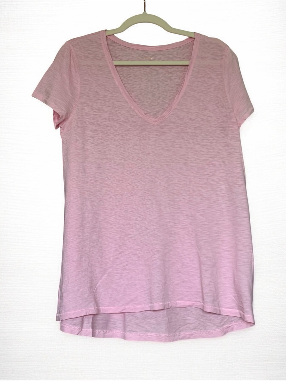 Lilly Pulitzer Pink V-Neck Short Sleeve Tee